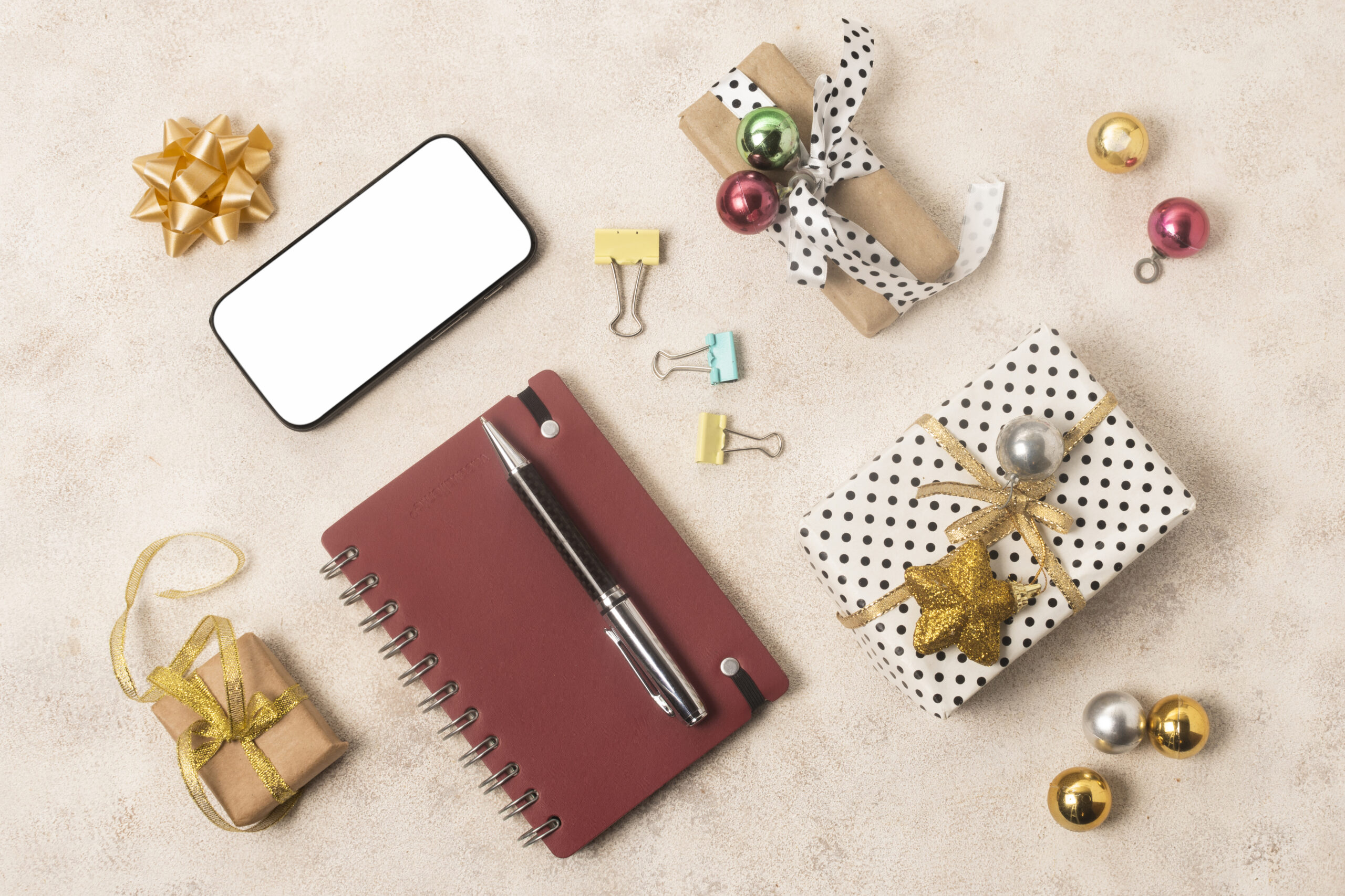 mock-up-new-year-preparations